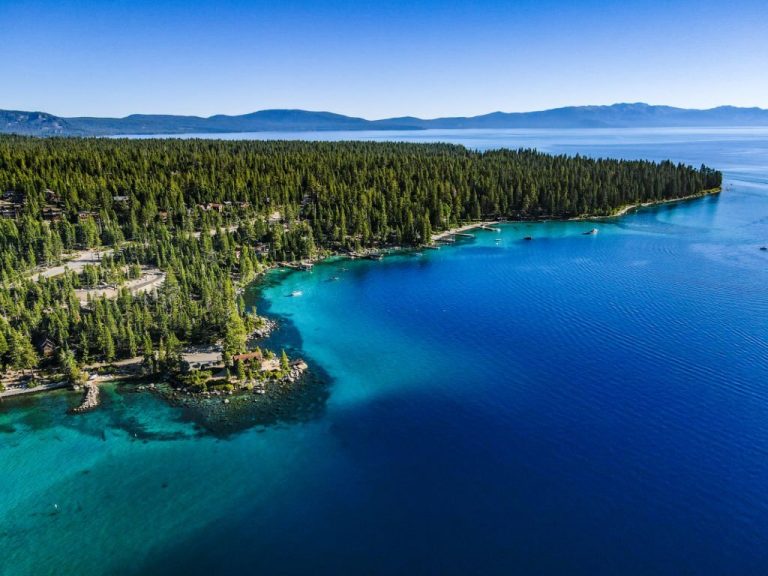 Lake Tahoe Paddleboarding: 20 Best Spots - Paddleboard Insiders