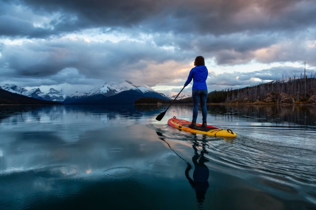 Rocky Mountain Paddleboard: 15 Beautiful Lakes To Explore - Paddleboard ...