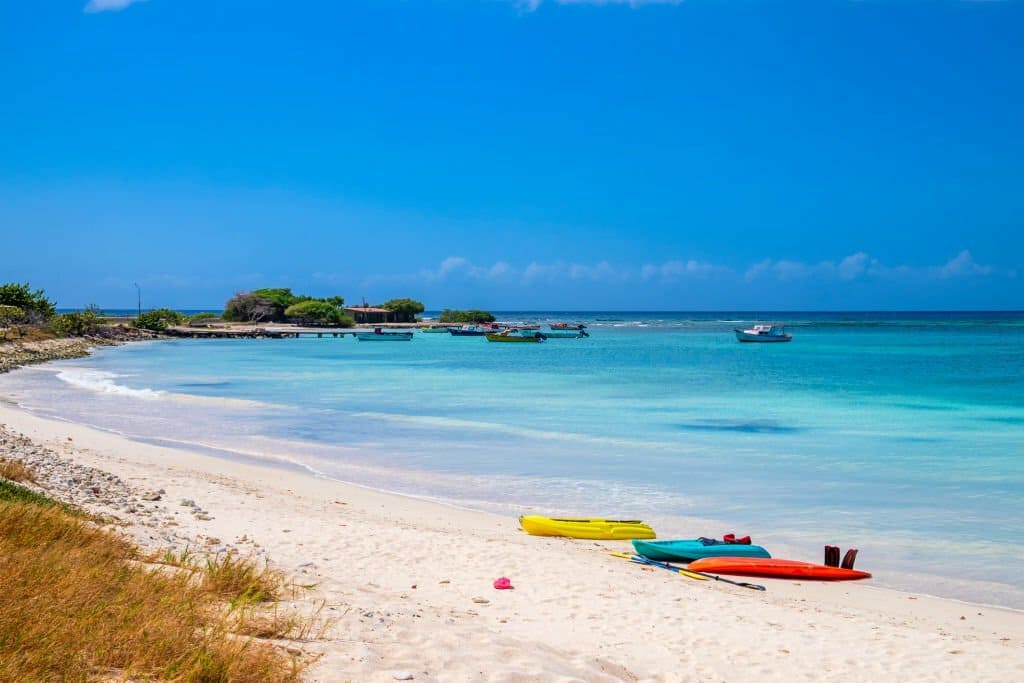 paddleboarding aruba