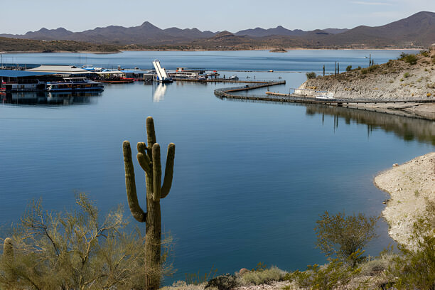 lake pleasant paddle boarding