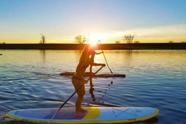 paddle boarding sacramento